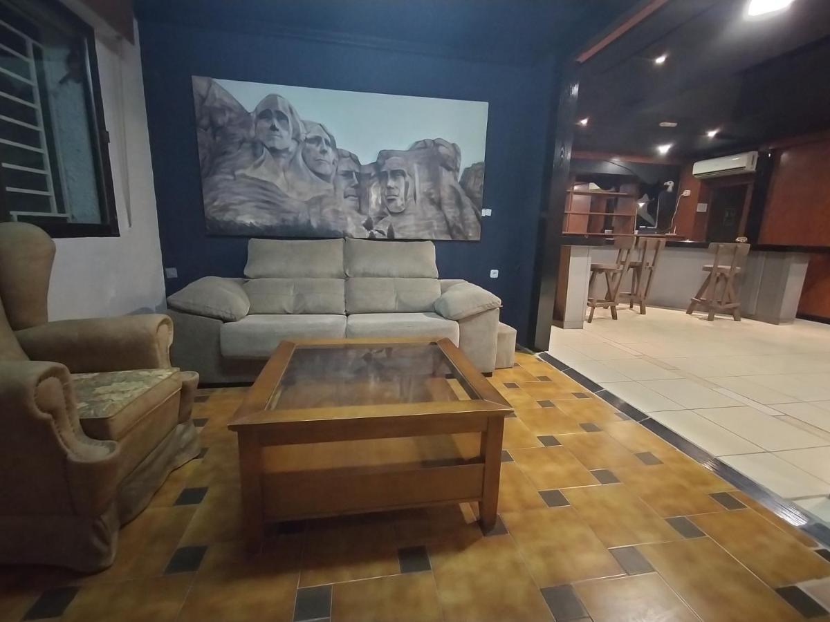 Hostal New York City Sonseca Esterno foto