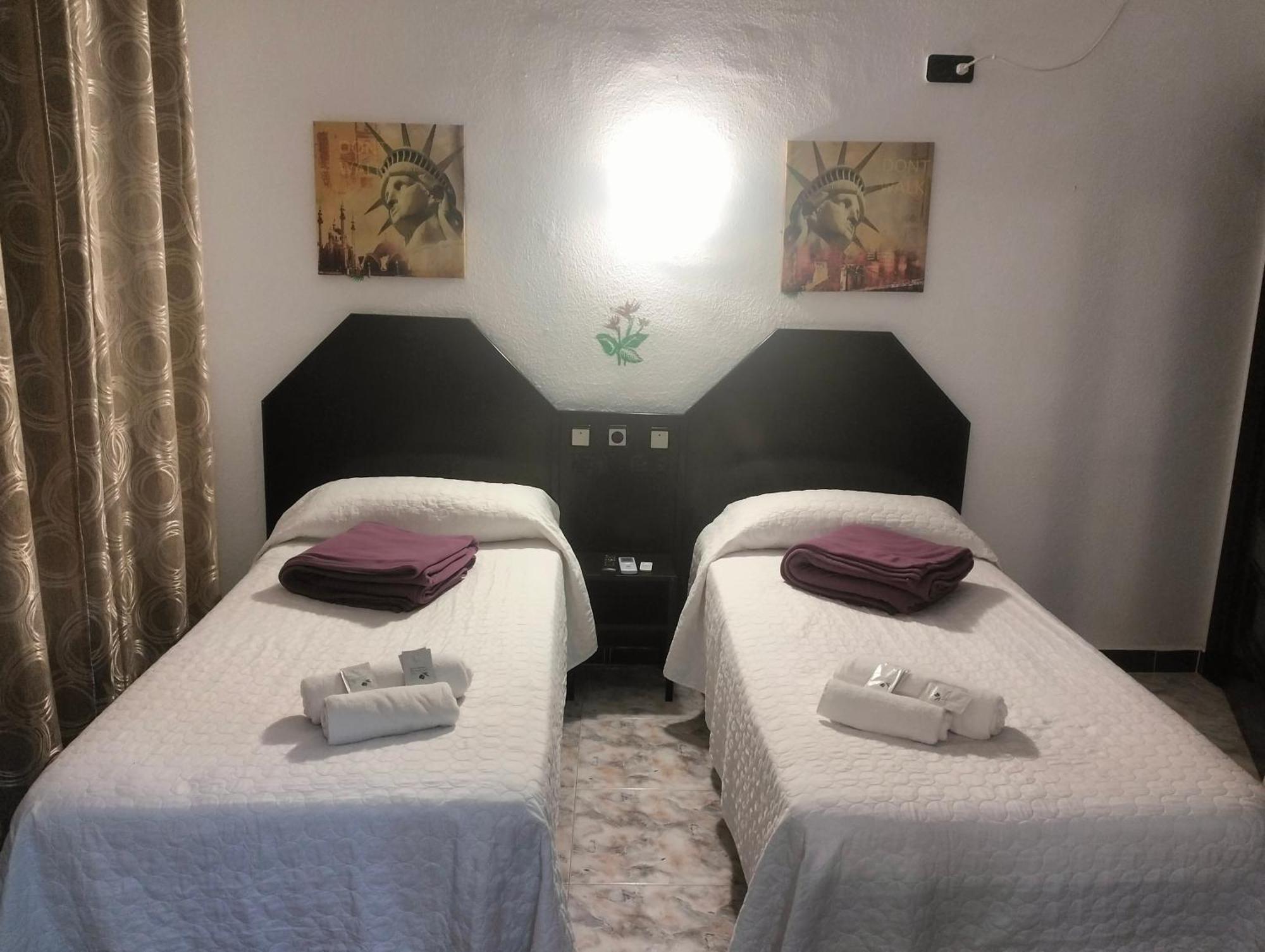 Hostal New York City Sonseca Esterno foto